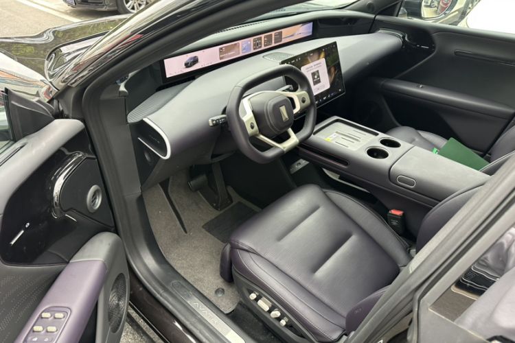 Used  07 2024 Pro+ All-Electric Version