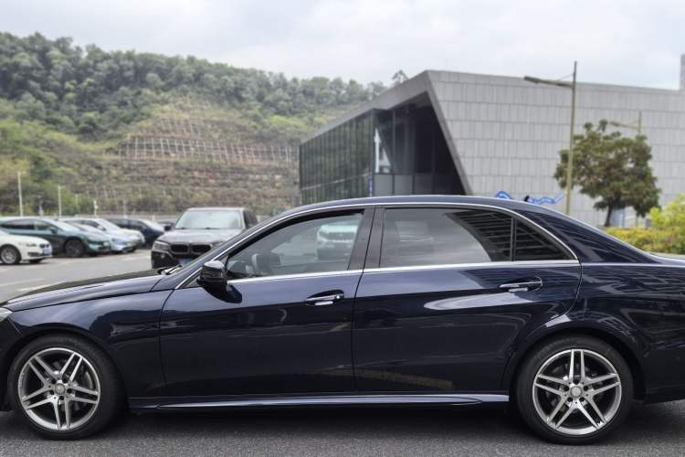 Used Mercedes-Benz E-Class 2015 E 260 L Sport Luxury Model
