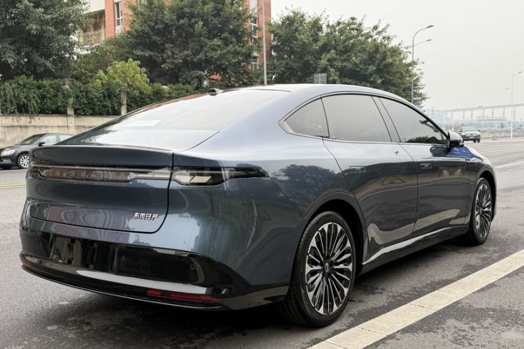 Used Nissan N7 2025 625 Max