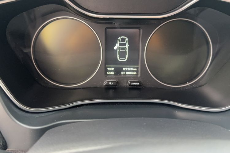 Used Geely Auto Vision X6 2016 1.8L Manual Luxury Edition
