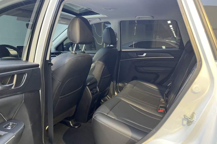 Used Haval M6 2021 PLUS 1.5T DCT Luxury Smart Connectivity Model
