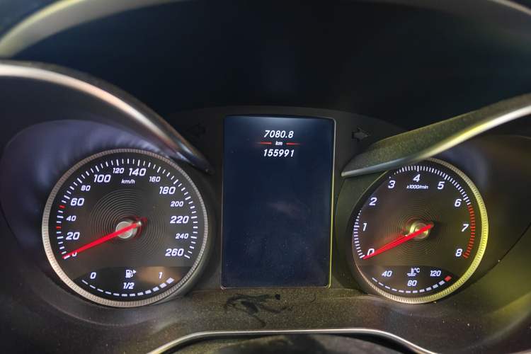 Used Mercedes-Benz C-Class 2015 C 260 L Sport Edition
