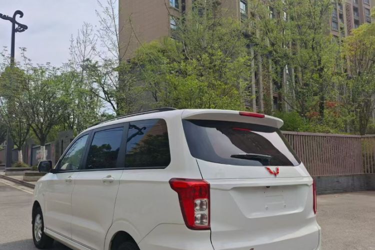 Used Wuling Hongguang 2018 1.5L S Comfort Model L2B
