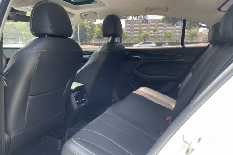 Used Roewe i5 2021 1.5L CVT Starry Edition
