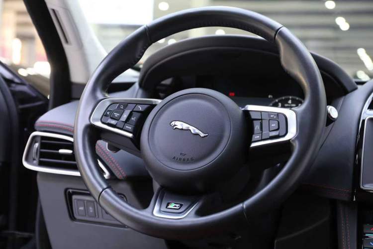 Used Jaguar F-PACE 2019 2.0T All-Wheel Drive R-Sport Sport Edition