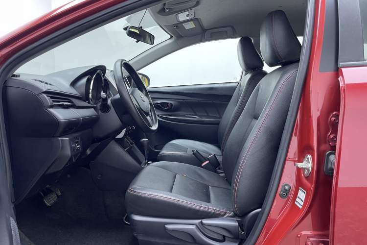 Used Toyota YARiS L 2019 1.5E CVT Dynamic Edition China VI compliant
