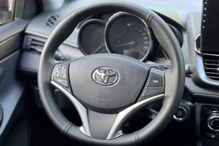 Used Toyota YARiS L 2022 X-Trail 1.5L CVT Luxury PLUS Edition
