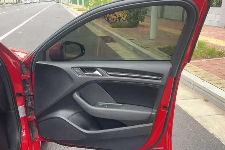 Used Audi A3 2019 Limousine 35 TFSI Ambition China V
