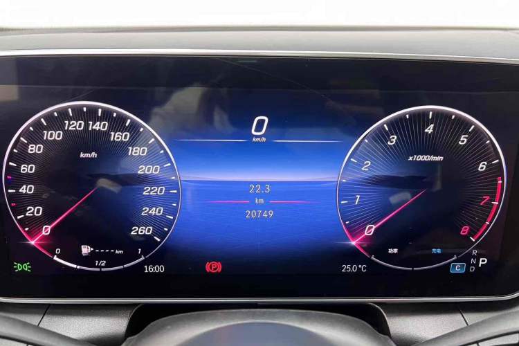 Used Mercedes-Benz GLC 2023 Refreshed GLC 300 L 4MATIC Dynamic Edition 5 Seats
