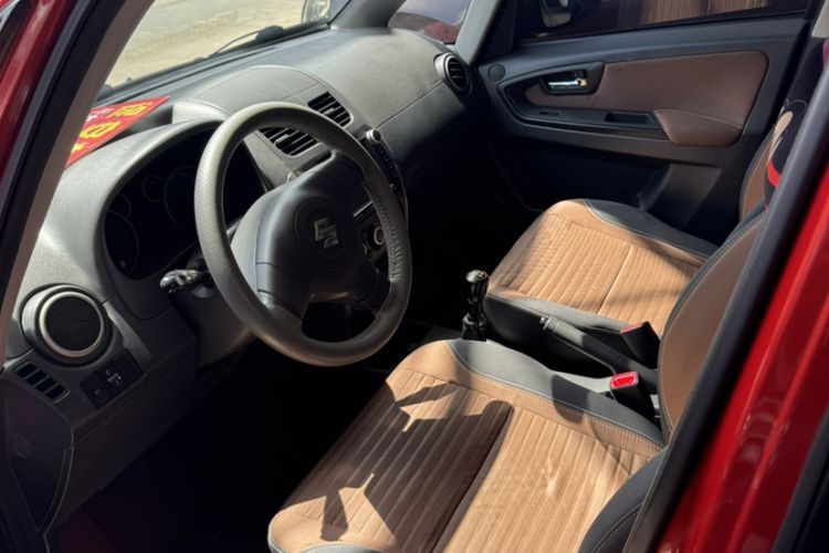 Used Suzuki SX4 2013 1.6L Manual CoolRide Model