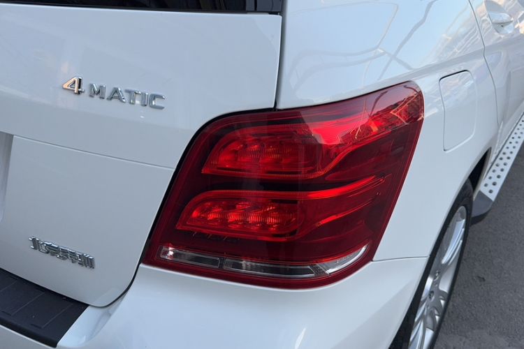 Used Mercedes-Benz GLK-Class 2014 GLK 260 4MATIC Dynamic Model
