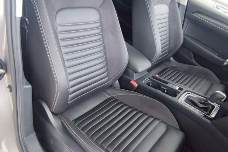 Used Volkswagen Magotan 2020 330TSI DSG Leading Model
