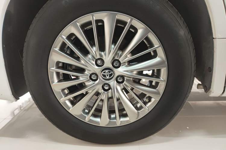 Used Toyota Alphard 2020 Dual-Engine 2.5L Prestige Edition
