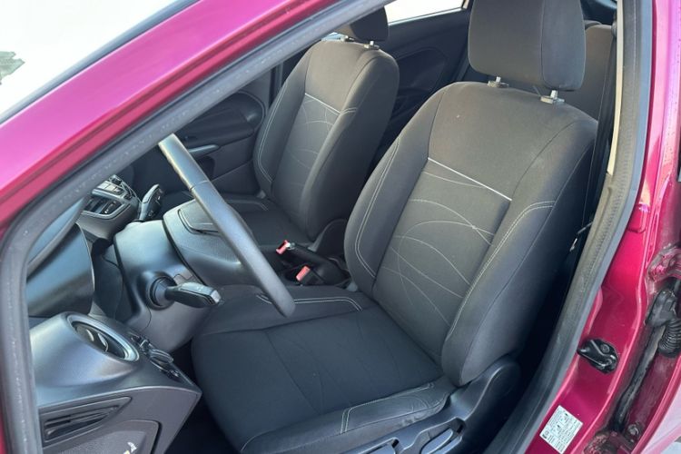 Used Ford Fiesta 2013 Hatchback 1.5L Automatic Fashion Edition
