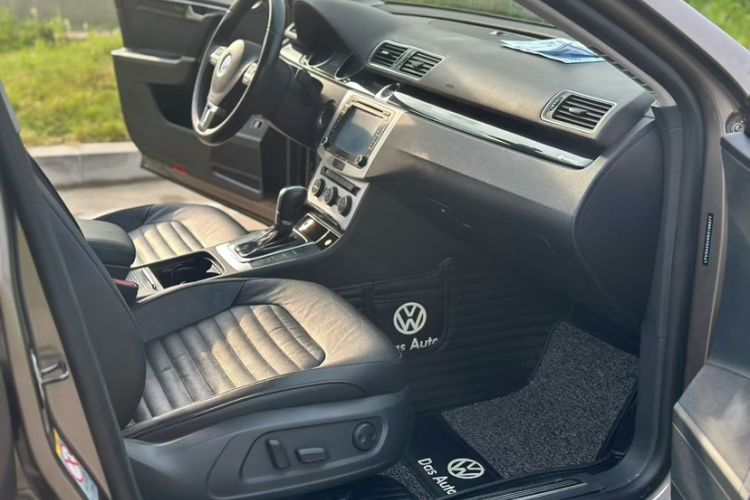 Used Volkswagen Magotan 2013 1.8TSI Luxury Model
