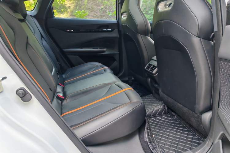 Used Changan UNI-V 2024 1.5T Prestige Edition
