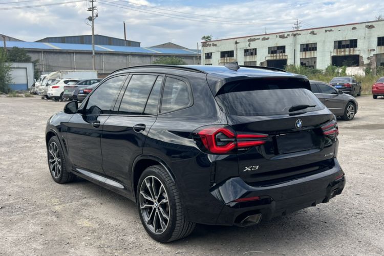 Used BMW X3 2022 Second Facelift xDrive30i Leading Edition M Night Sky Package
