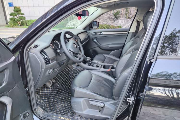 Used Skoda Kodiaq 2018 TSI330 5-Seater Two-Wheel-Drive Luxury Edition
