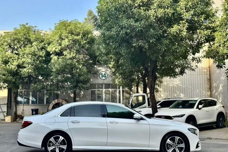 Used Mercedes-Benz E-Class 2018 Facelift E 200 L Sport Edition