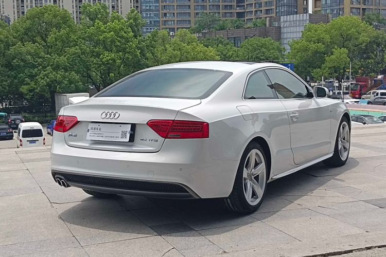 Used Audi A5 2016 Facelift Coupe 45 TFSI Comfort Version
