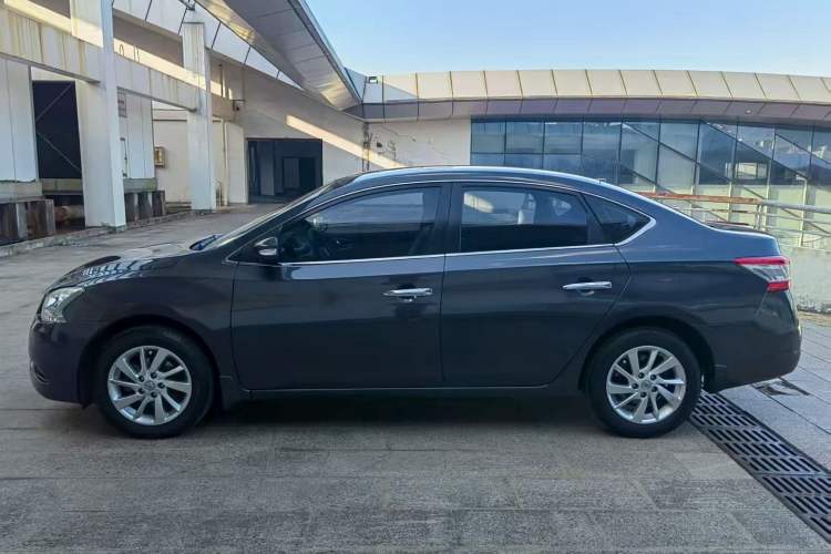 Used Nissan Sylphy 2012 1.8XL CVT Luxury Edition
