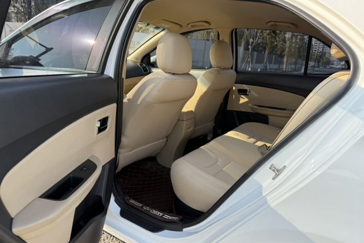 Used Chery E3 2015 1.5L Manual Fashion Model