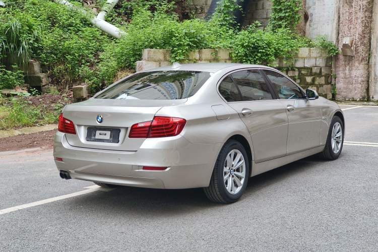 Used BMW 5 Series 2014 520Li Elegant Model
