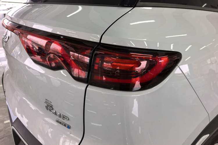 Used BYD Yuan UP 2025 Intelligent Driving Version 401 km Beyond-Range Edition