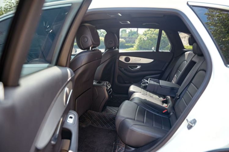 Used Mercedes-Benz GLC 2020 GLC 260 L 4MATIC Dynamic Model
