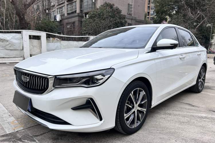 Used Geely Auto Emgrand 2022 4th Generation 1.5L CVT Flagship Model
