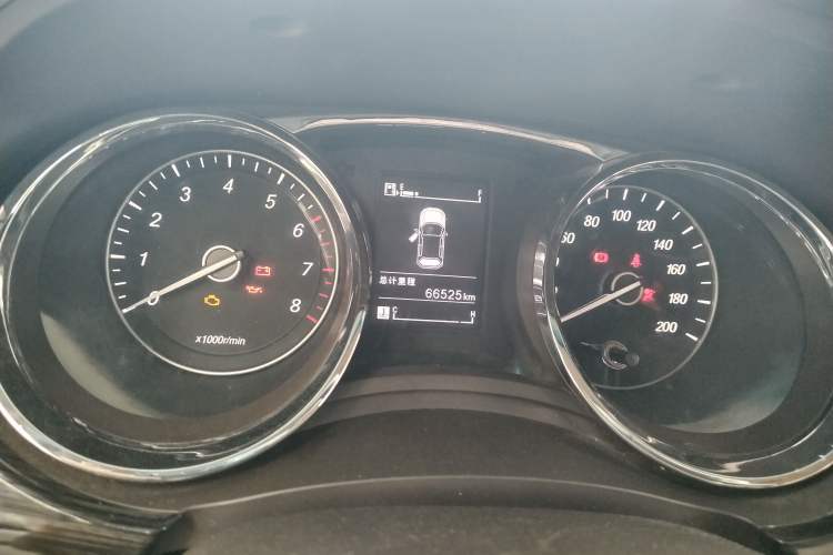 Used Baojun 730 2016 1.8L Manual Luxury Edition 7 Seats
