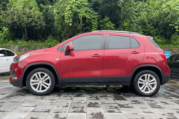 Used Chevrolet Trax 2018 330T Automatic Two-Wheel Drive Elite Model
