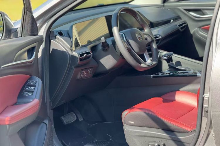 Used Changan Eado 2020 PLUS Blue Whale NE 1.4T GDI DCT Flagship Model
