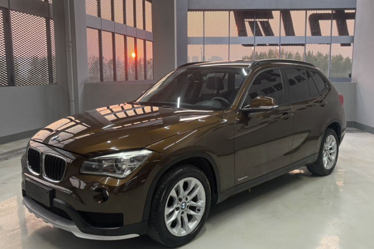 Used BMW X1 2014 sDrive18i Leading Model

