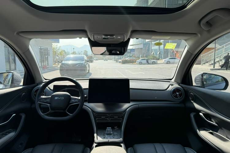 Used BYD Sealion 05 DM-i 2025 DM-i Smart Drive 115KM Flagship Model
