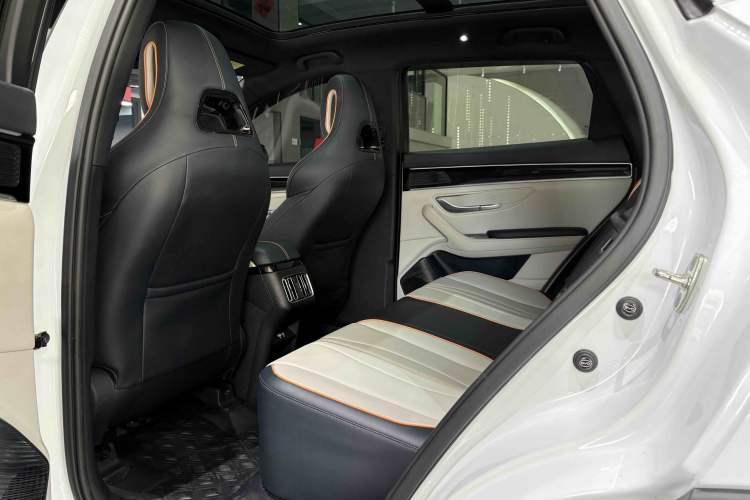 Used BYD Song PLUS New Energy 2023 Champion Edition EV 520KM Prestige Model
