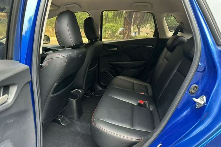 Used Honda Fit 2018 1.5L CVT Comfort Version