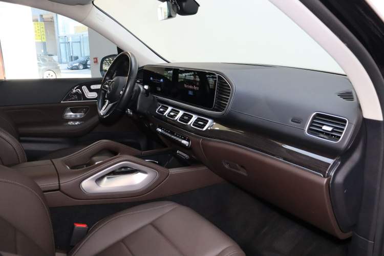 Used Mercedes-Benz GLE 2022 GLE 350 4MATIC Stylish Model
