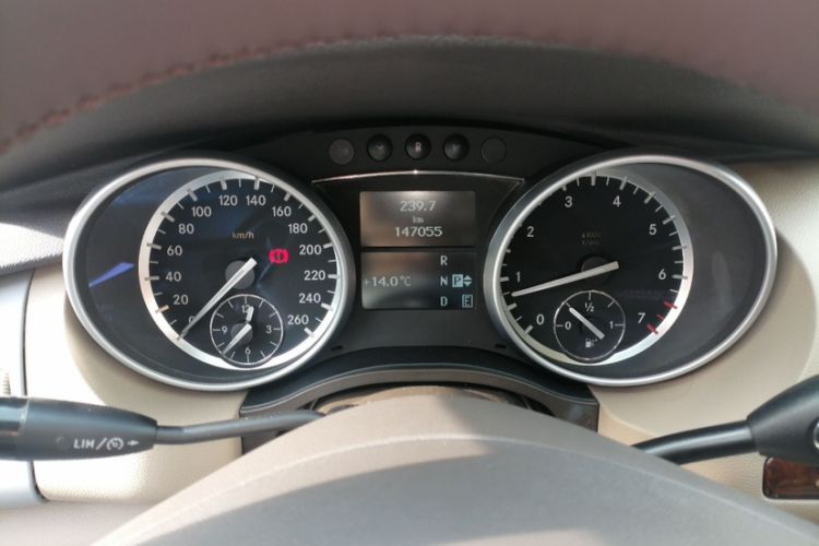 Used Mercedes-Benz R-Class 2011 R 300 L Luxury Model