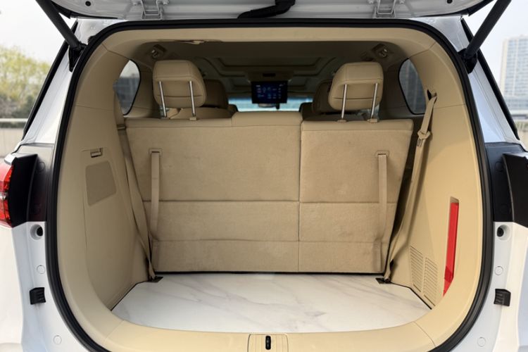 Used Buick GL8 2023 ES Lu Zun Luxury Model