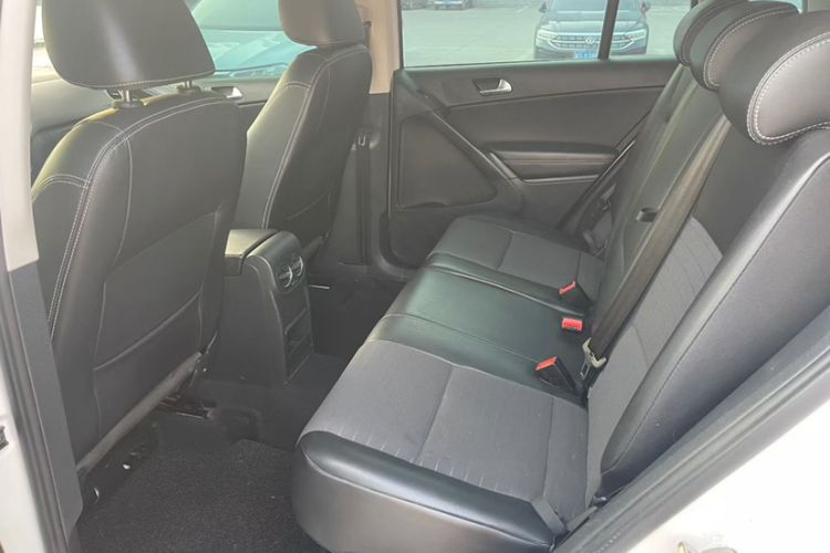 Used Volkswagen Tiguan 2017 300TSI Automatic Two-Wheel Drive Silk Road Luxury Edition
