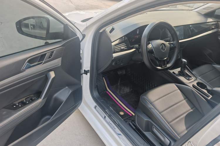 Used Volkswagen Lavida 2022 1.5L Automatic Comfort Edition
