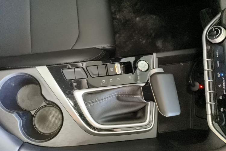 Used Changan Eado 2022 PLUS 1.6L GDI CVT Elite Model
