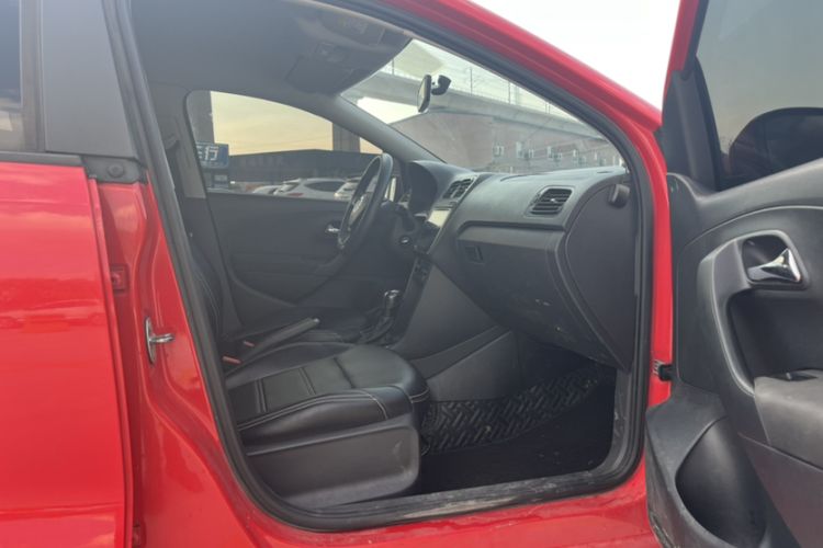 Used Volkswagen Polo 2018 1.5L Automatic Advanced Driving Model
