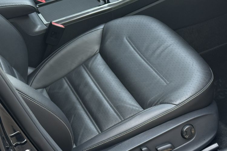 Used Volkswagen Passat 2016 330TSI DSG Prestige Edition
