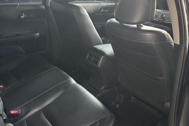 Used Honda Accord 2016 2.0L Elite Edition
