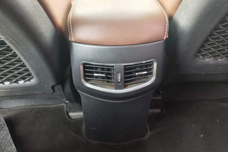 Used BYD S7 2017 2.0T Automatic Luxury Model
