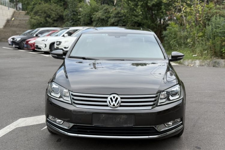 Used Volkswagen Magotan 2015 1.8TSI Prestige Model
