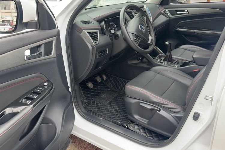 Used Changan CS75 2017 Shangkui Edition 1.5T Manual Enjoyment Model
