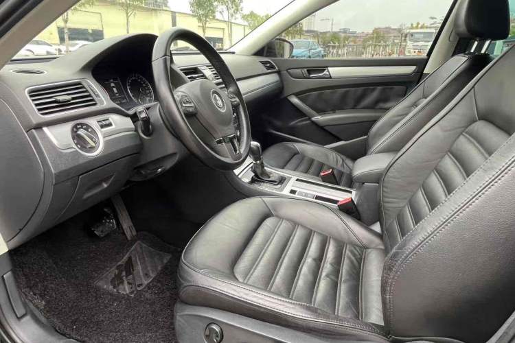 Used Volkswagen Passat 2014 1.8TSI DSG Prestige Edition
